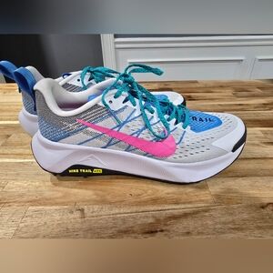 Nike Wildhorse 10 Women's Size 7.5 Athletic Running Trail Tennis Shoes